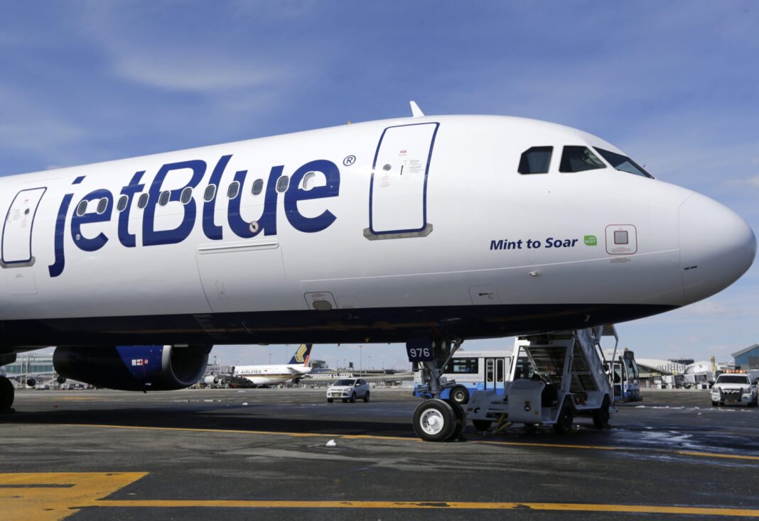 JetBlue Flight Deals: Fly from New York to Charleston for Just $49!