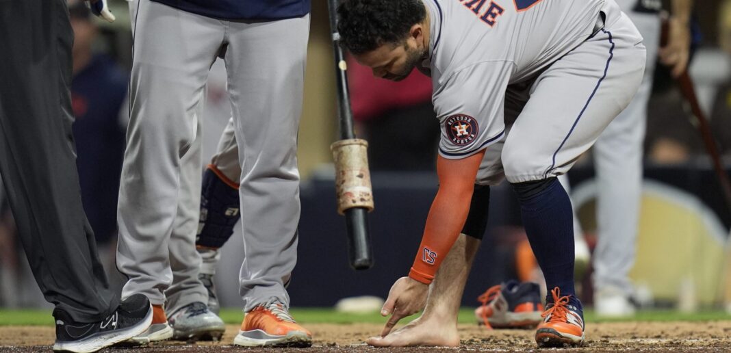 José Altuve Ejected After Controversial Shoe Protest in Astros’ Win