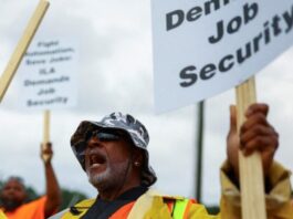 White House Backs Longshoremen Strike as Holiday Supply Chains Face Crisis